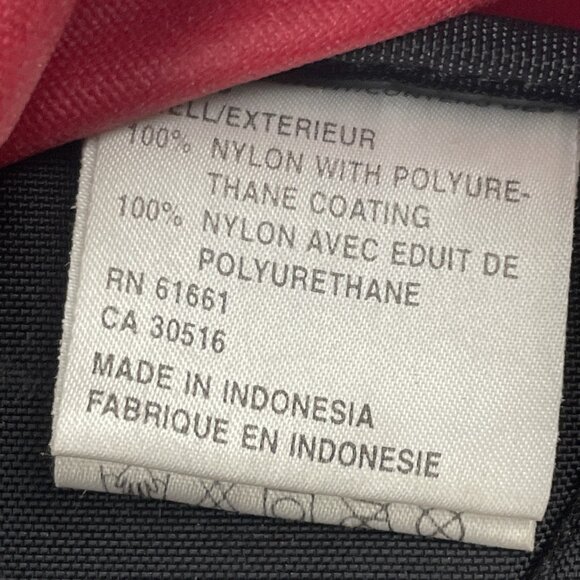 Vintage The North Face Backpack Hike Travel School Padded Waist Chest Clip Red - Picture 11 of 14